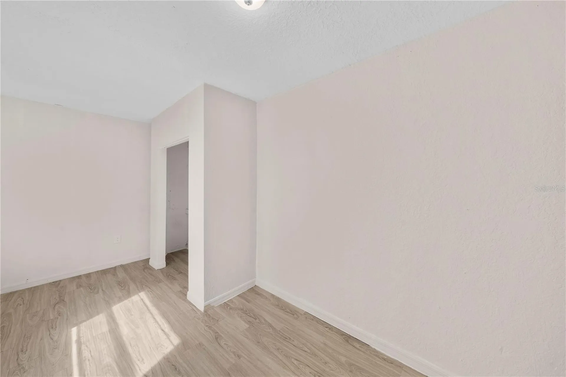 516 Pitt Street Wildwood FL 34785