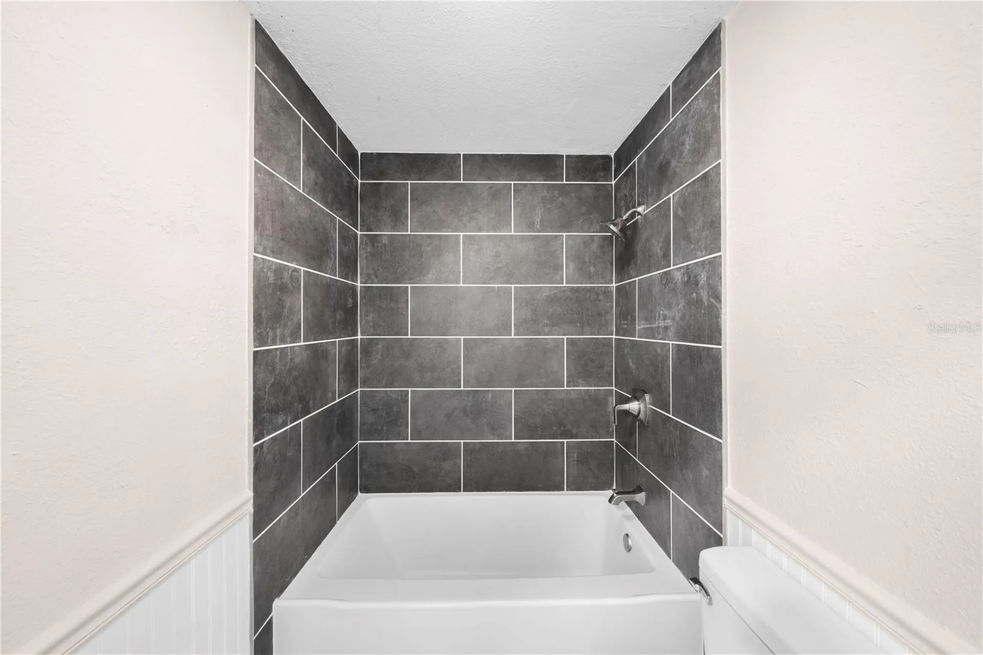 516 Pitt Street Wildwood FL 34785