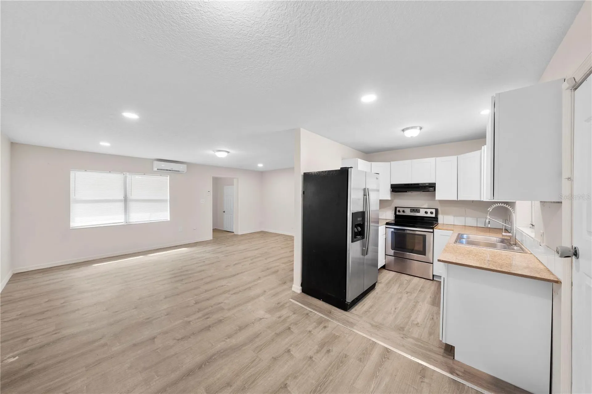 516 Pitt Street Wildwood FL 34785