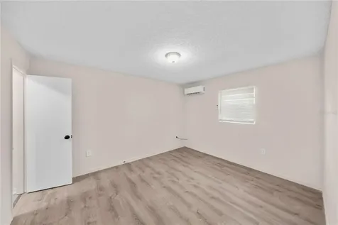 516 Pitt Street Wildwood FL 34785