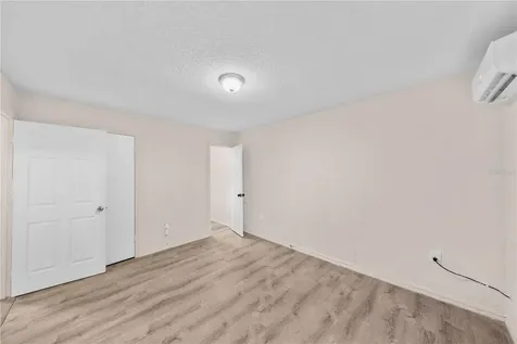 516 Pitt Street Wildwood FL 34785