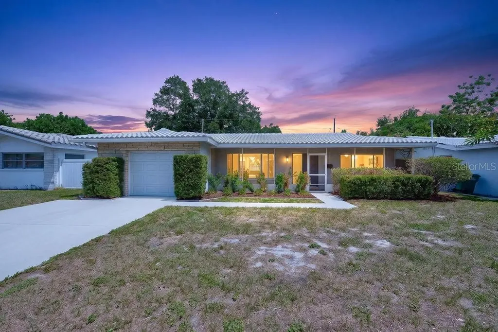 2159 Greenbriar Boulevard Clearwater FL 33763