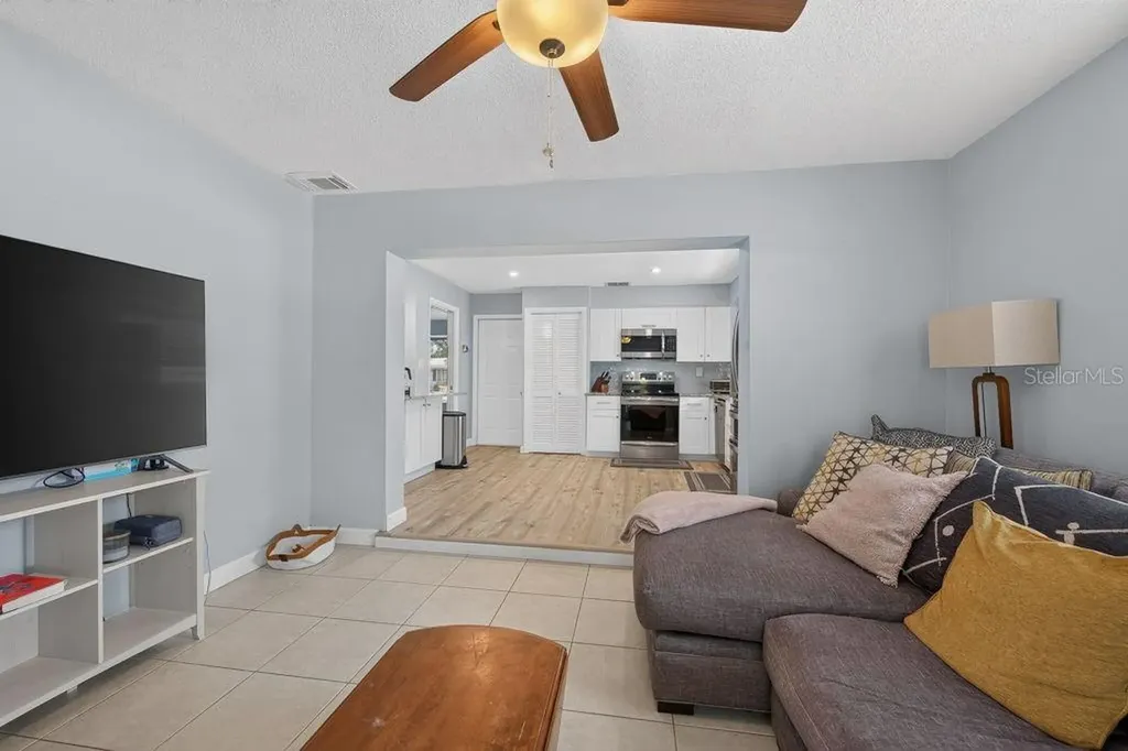 2159 Greenbriar Boulevard Clearwater FL 33763