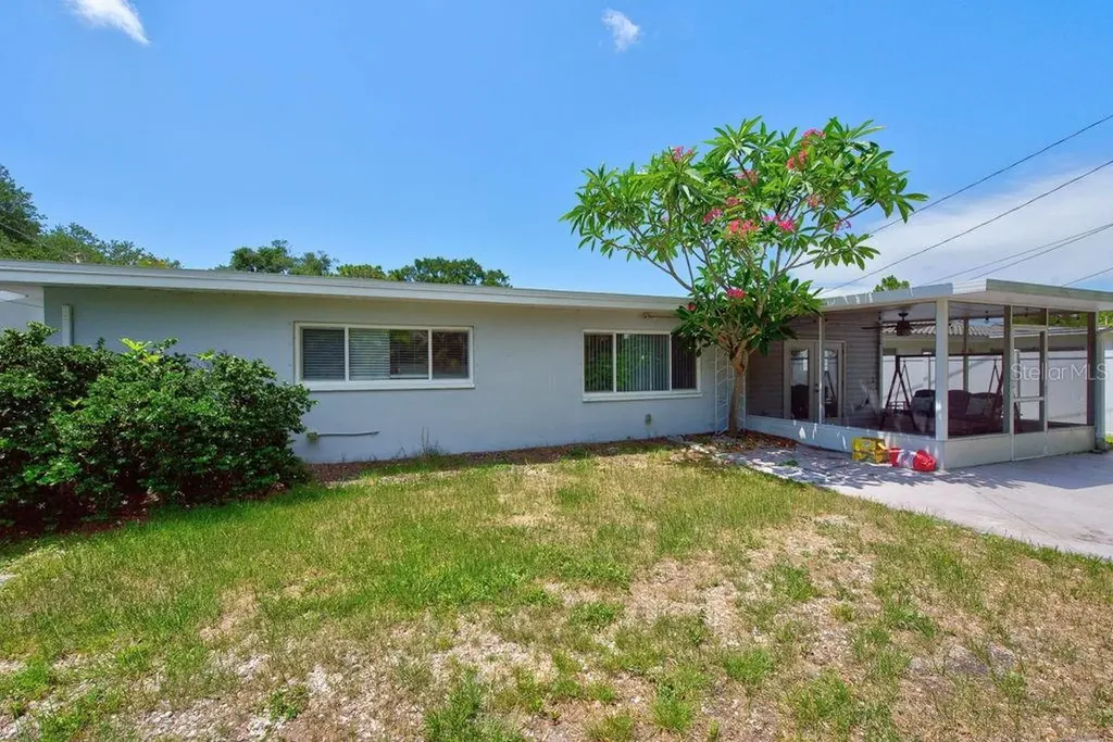2159 Greenbriar Boulevard Clearwater FL 33763