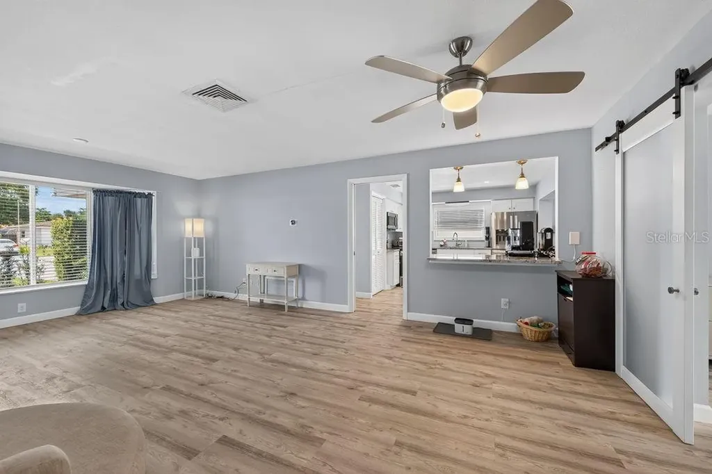 2159 Greenbriar Boulevard Clearwater FL 33763