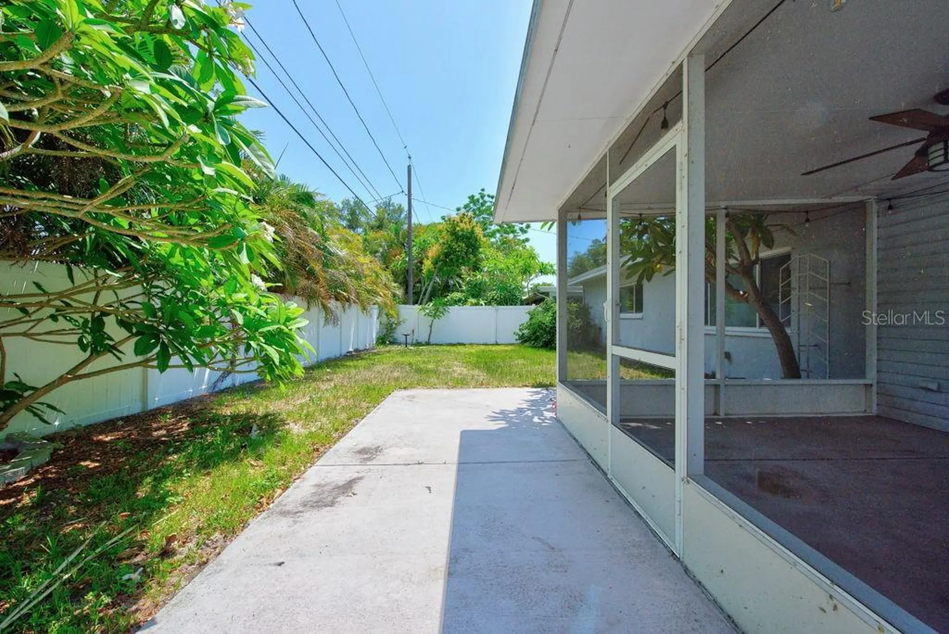 2159 Greenbriar Boulevard Clearwater FL 33763