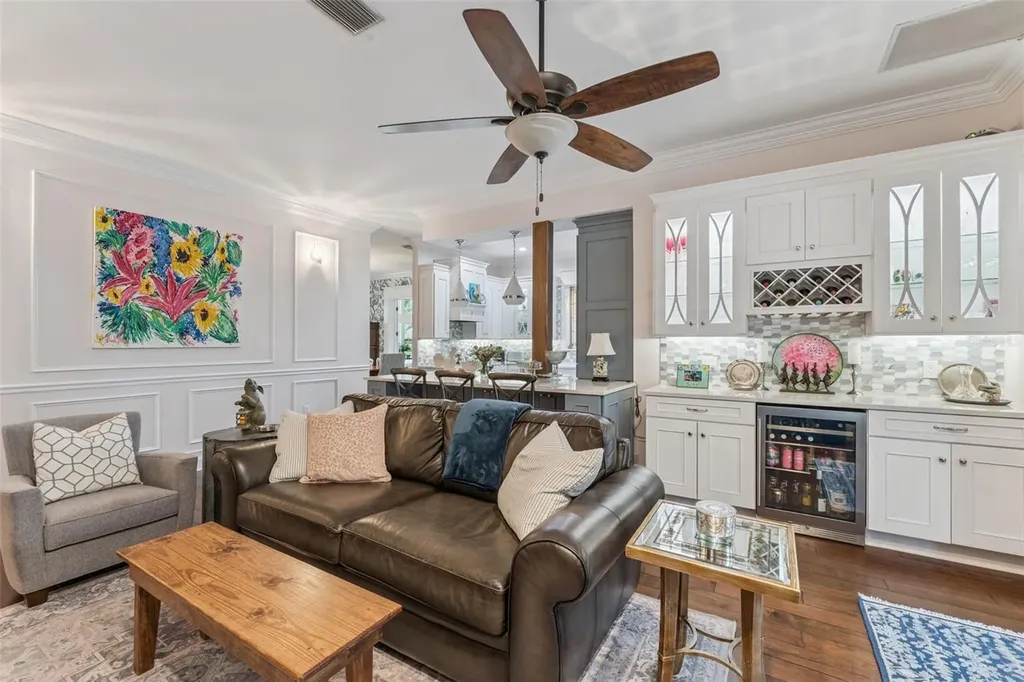 121 W Maple Street Winter Garden FL 34787