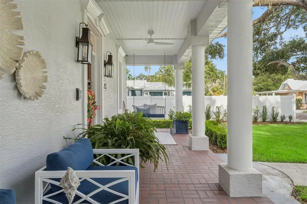 121 W Maple Street Winter Garden FL 34787