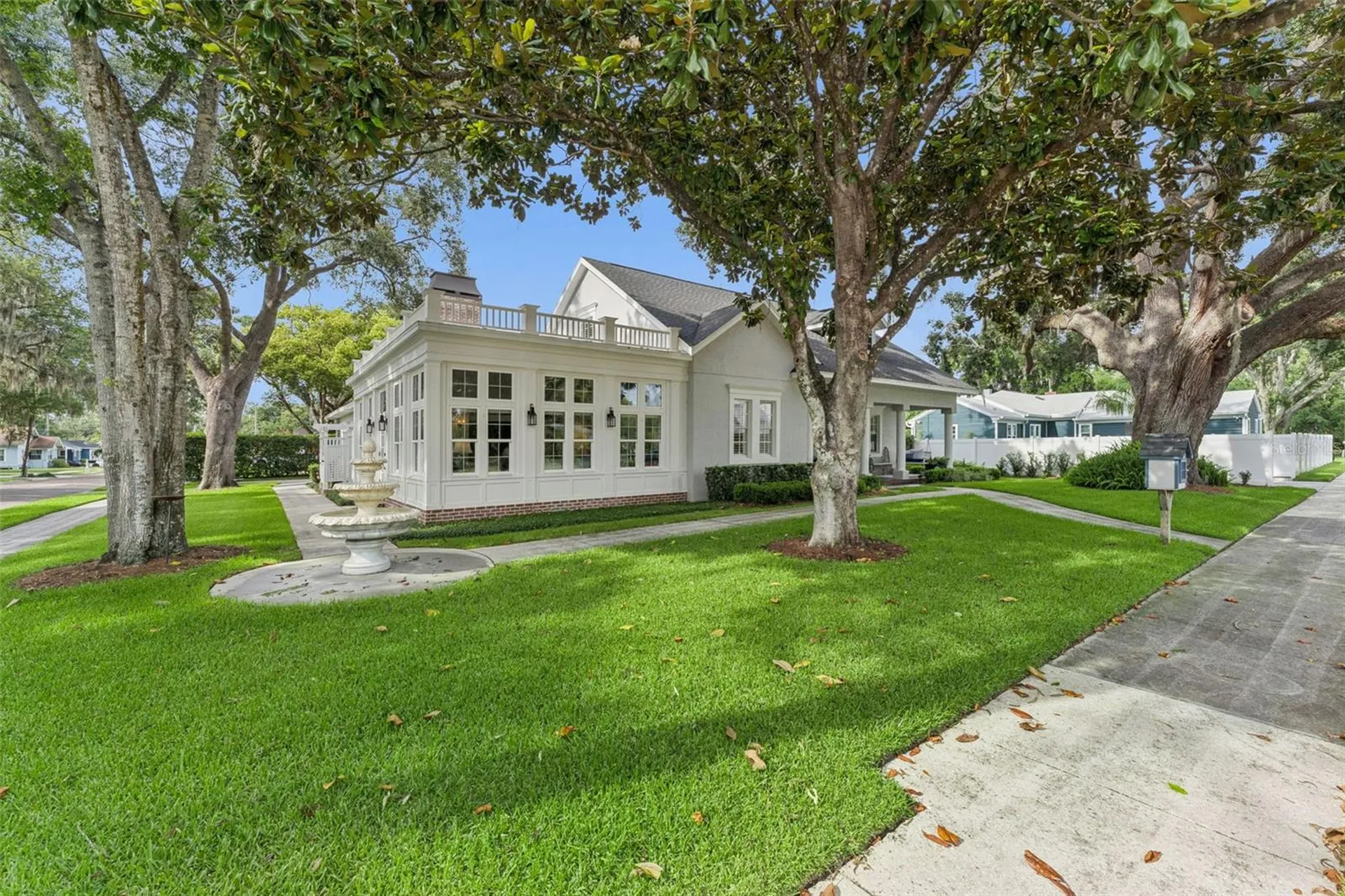 121 W Maple Street Winter Garden FL 34787
