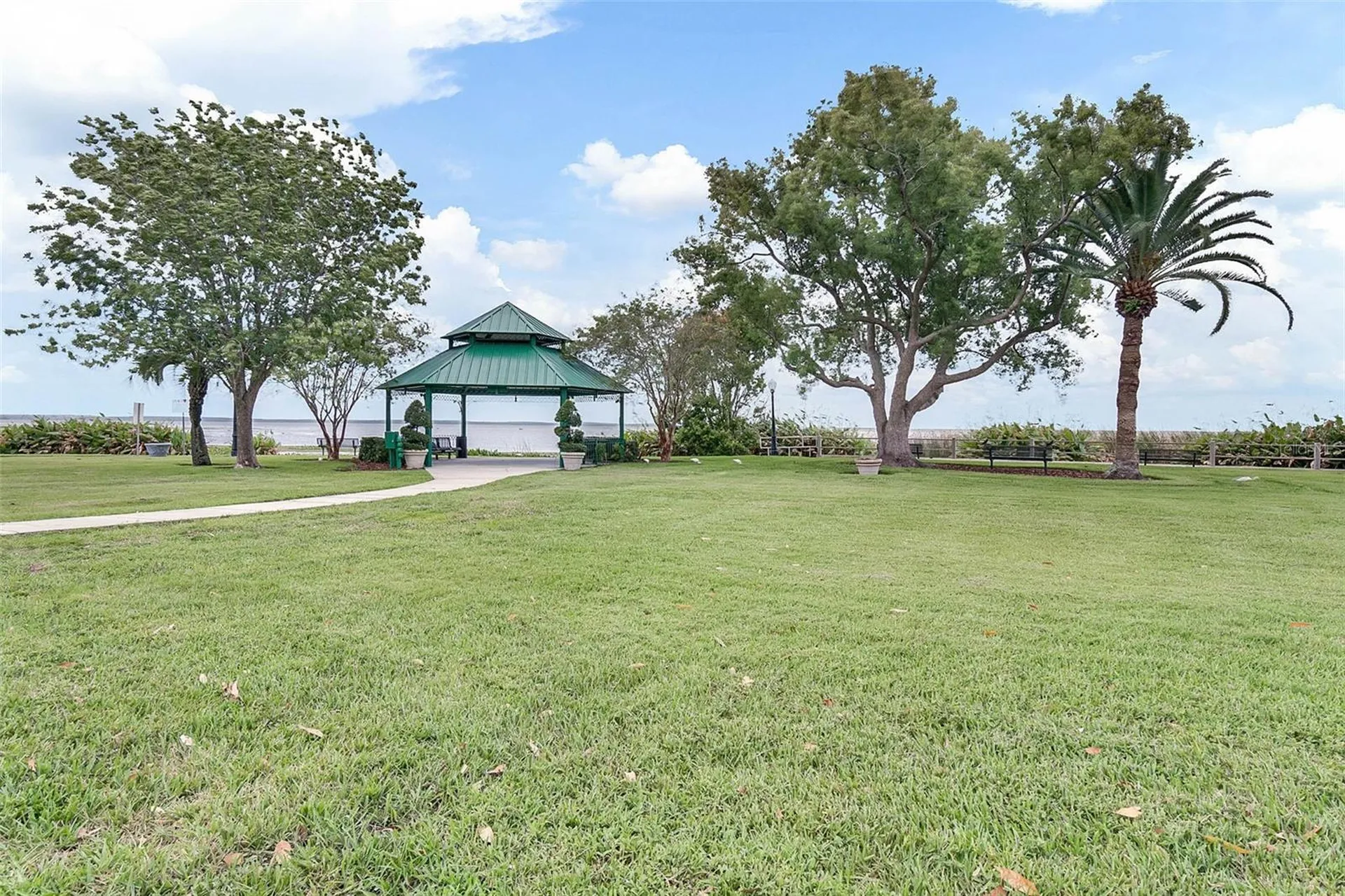 121 W Maple Street Winter Garden FL 34787