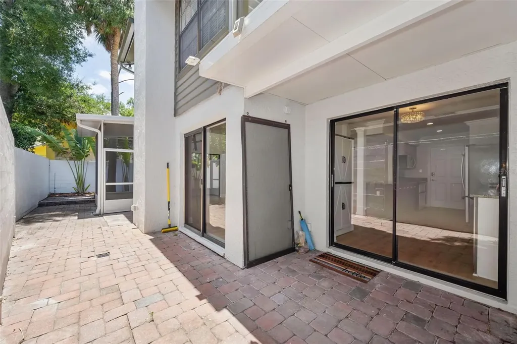 4510 W Fig Street Tampa FL 33609
