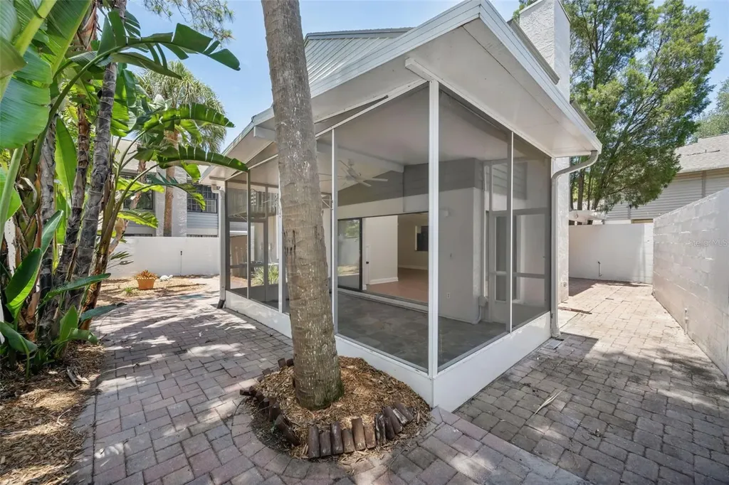 4510 W Fig Street Tampa FL 33609