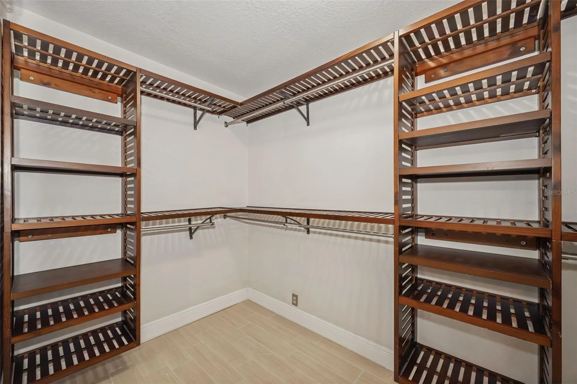 4510 W Fig Street Tampa FL 33609