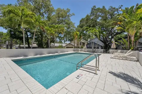 4510 W Fig Street Tampa FL 33609