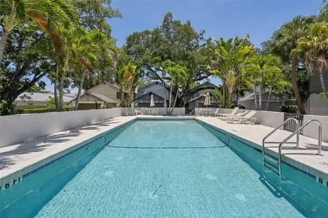 4510 W Fig Street Tampa FL 33609