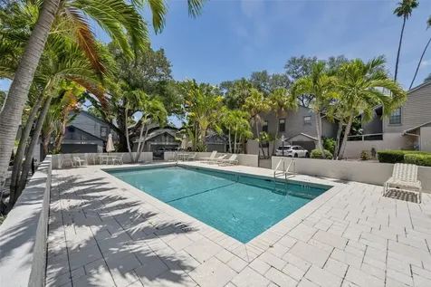 4510 W Fig Street Tampa FL 33609