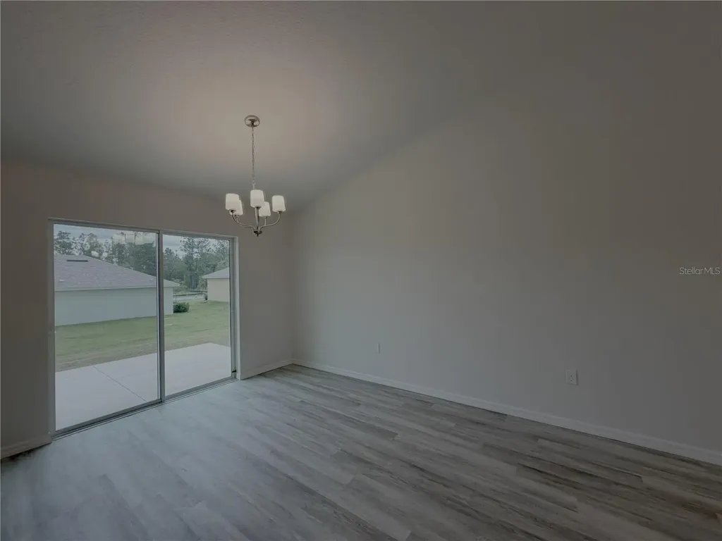 678 W Walkertown Drive Dunnellon FL 34434