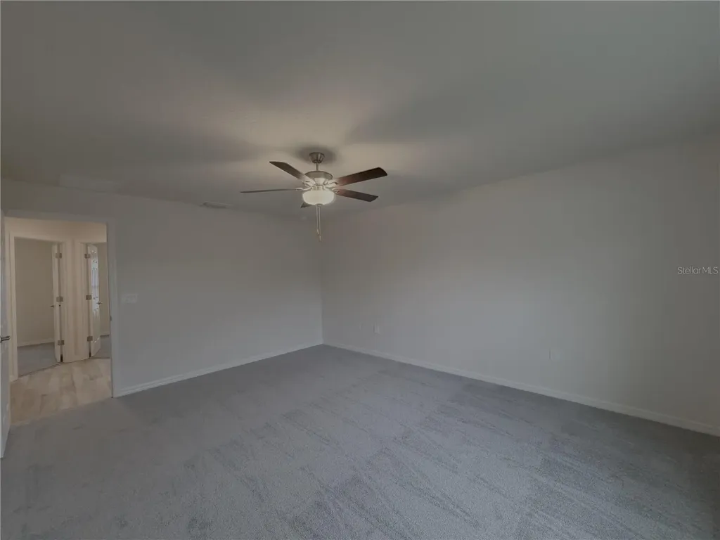 678 W Walkertown Drive Dunnellon FL 34434