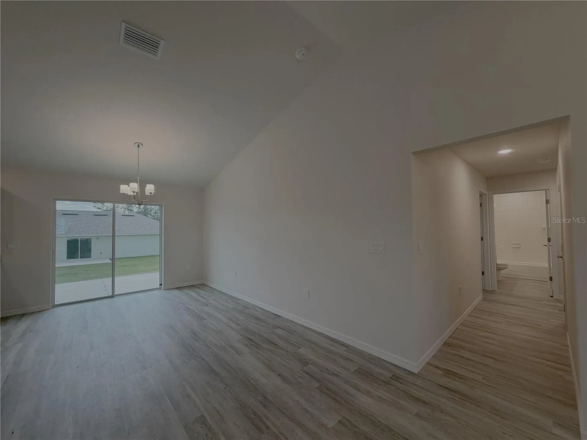 678 W Walkertown Drive Dunnellon FL 34434