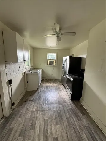 2712 E Columbus Drive Tampa FL 33605