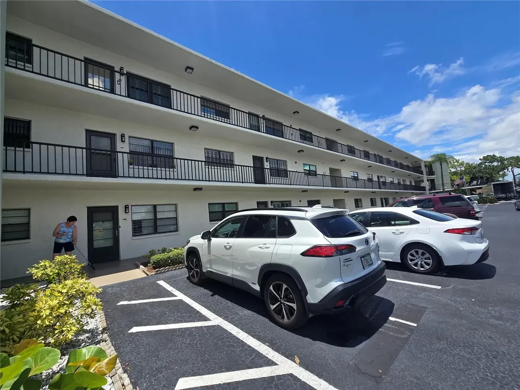 5980 Terrace Park Drive N St Petersburg FL 33709