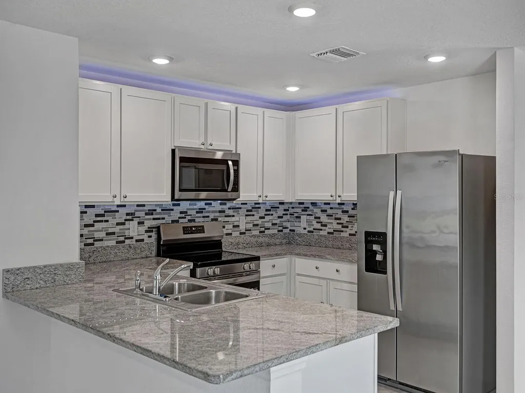 5586 Logan Cave Avenue Wimauma FL 33598
