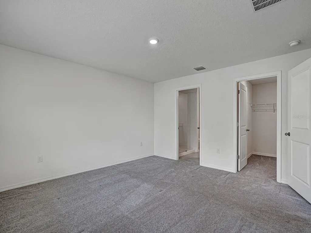 5586 Logan Cave Avenue Wimauma FL 33598