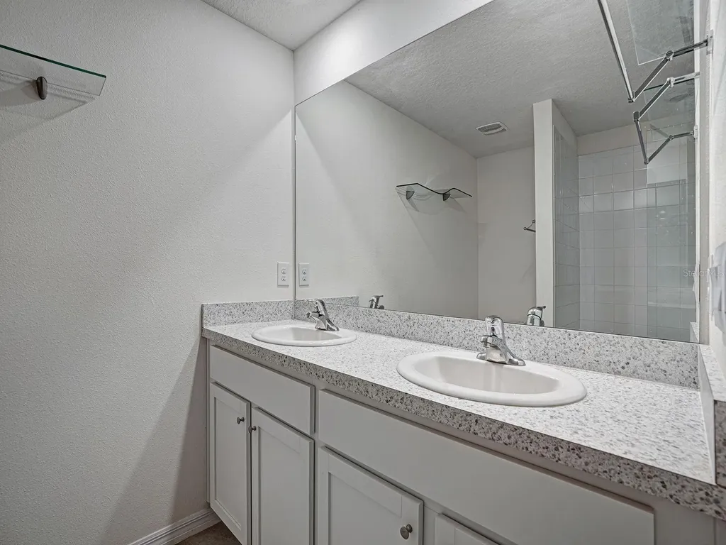 5586 Logan Cave Avenue Wimauma FL 33598