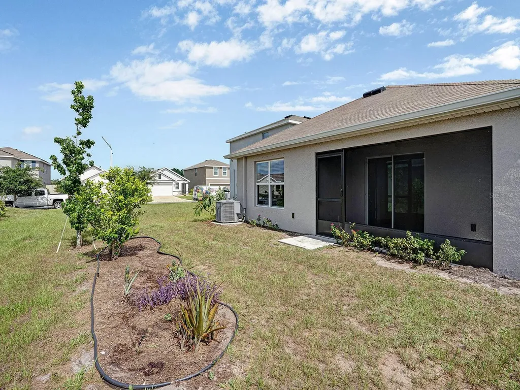 5586 Logan Cave Avenue Wimauma FL 33598