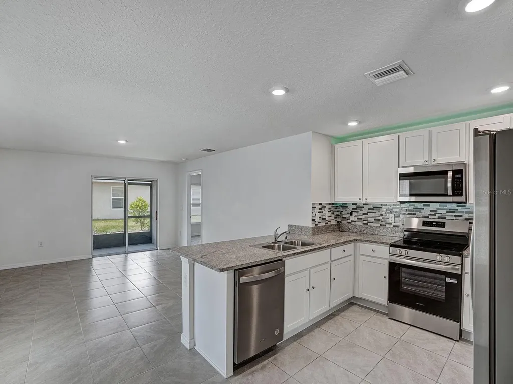 5586 Logan Cave Avenue Wimauma FL 33598
