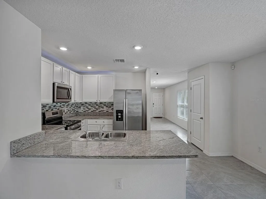 5586 Logan Cave Avenue Wimauma FL 33598