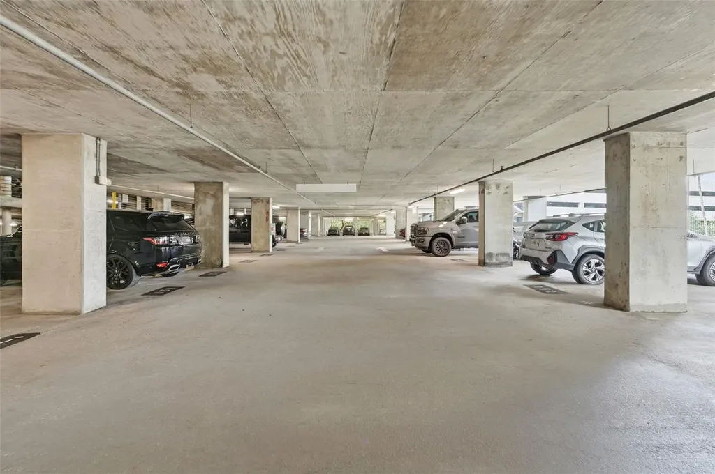 322 E Central Boulevard Orlando FL 32801