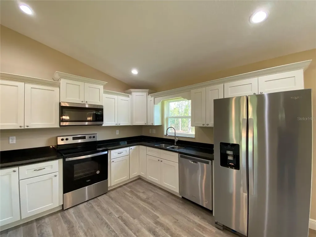 2810 W Pintado Drive Dunnellon FL 34433