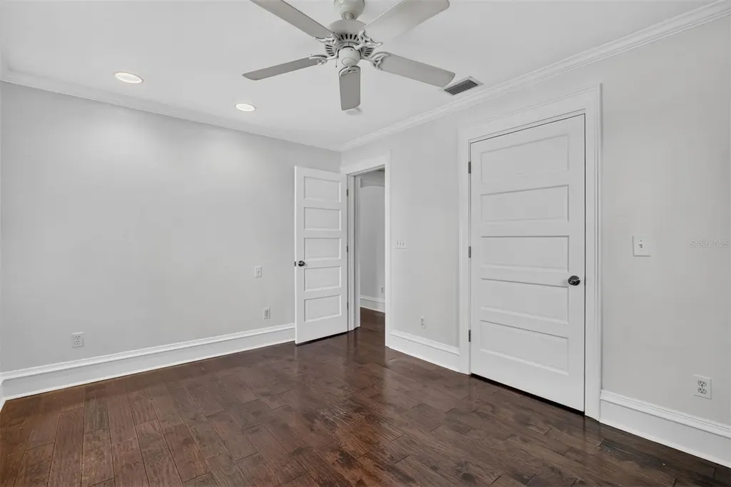 433 SE 7th Street Gainesville FL 32601