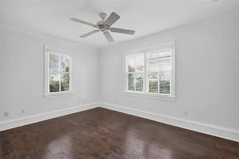 433 SE 7th Street Gainesville FL 32601