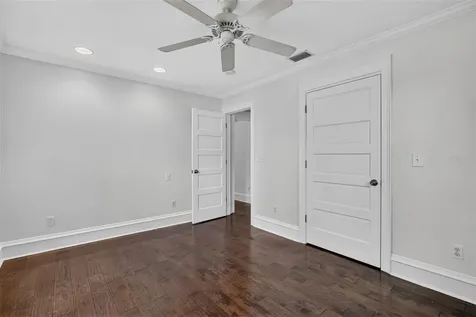 433 SE 7th Street Gainesville FL 32601