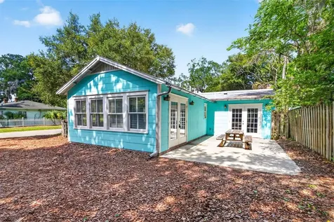 433 SE 7th Street Gainesville FL 32601