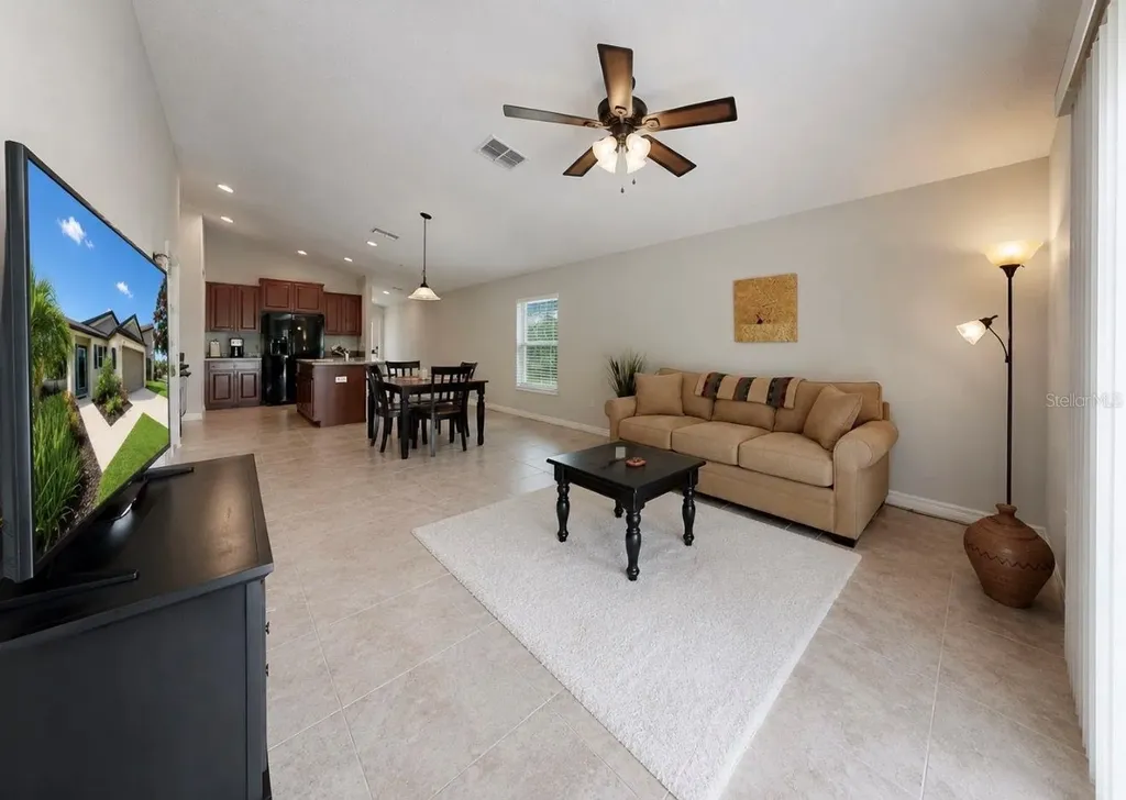 5143 White Chicory Drive Apollo Beach FL 33572