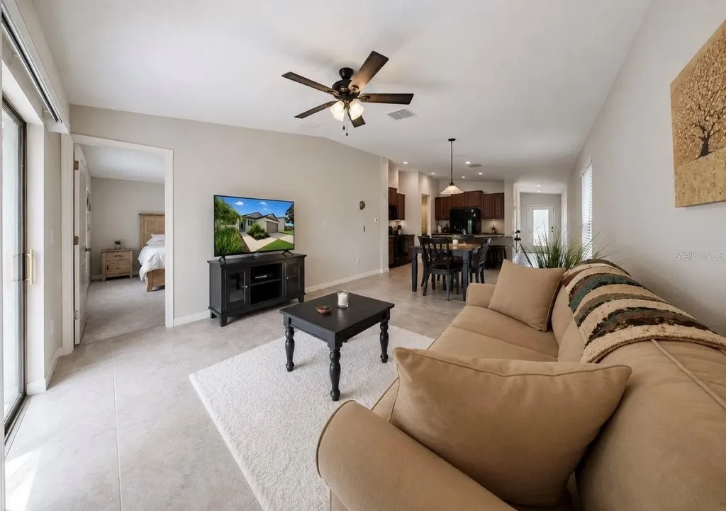 5143 White Chicory Drive Apollo Beach FL 33572