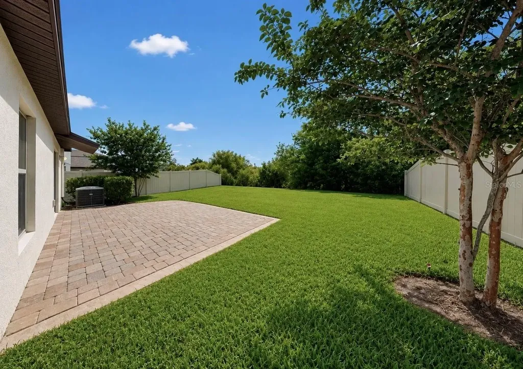 5143 White Chicory Drive Apollo Beach FL 33572
