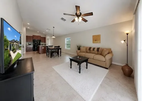 5143 White Chicory Drive Apollo Beach FL 33572