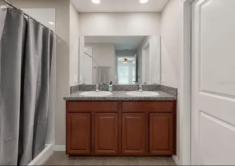 5143 White Chicory Drive Apollo Beach FL 33572