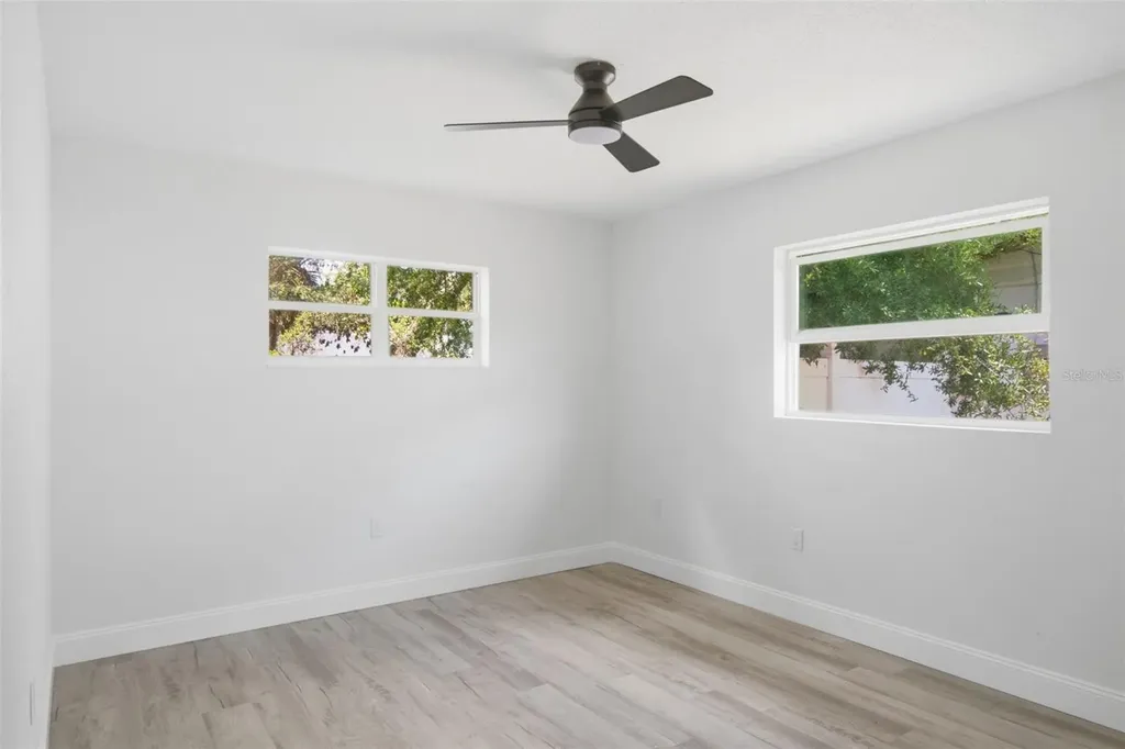 2733 Castle Oak Avenue Orlando FL 32808