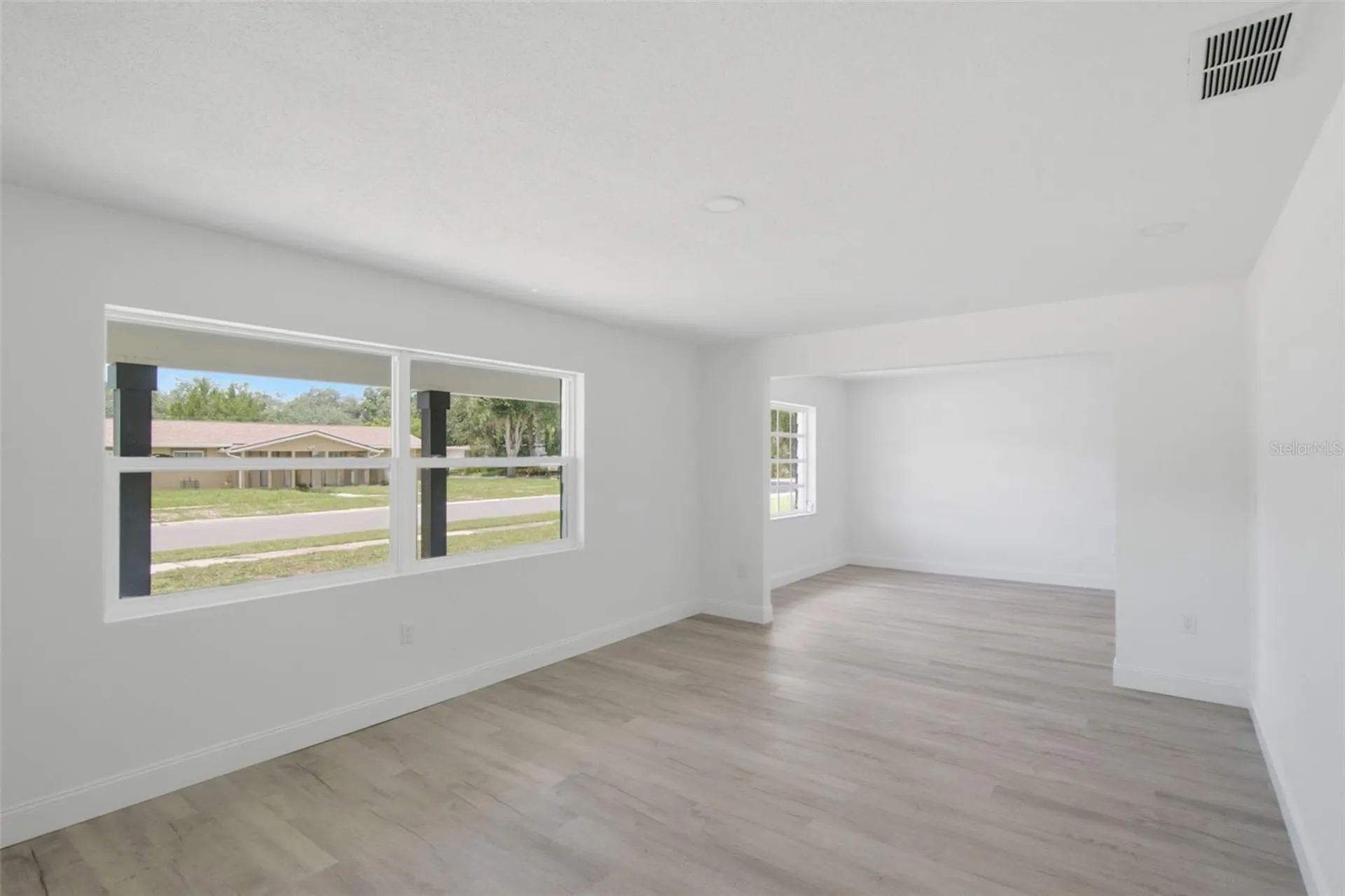 2733 Castle Oak Avenue Orlando FL 32808