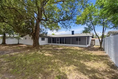 2733 Castle Oak Avenue Orlando FL 32808