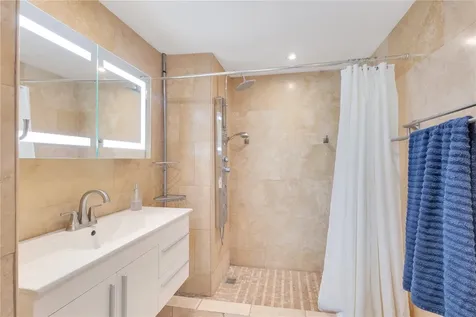 2305 Laurel San Juan PR 00913