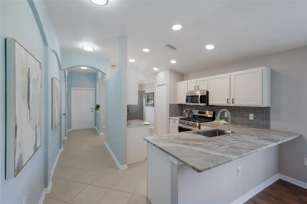 6110 Blue Runner Court Bradenton FL 34202