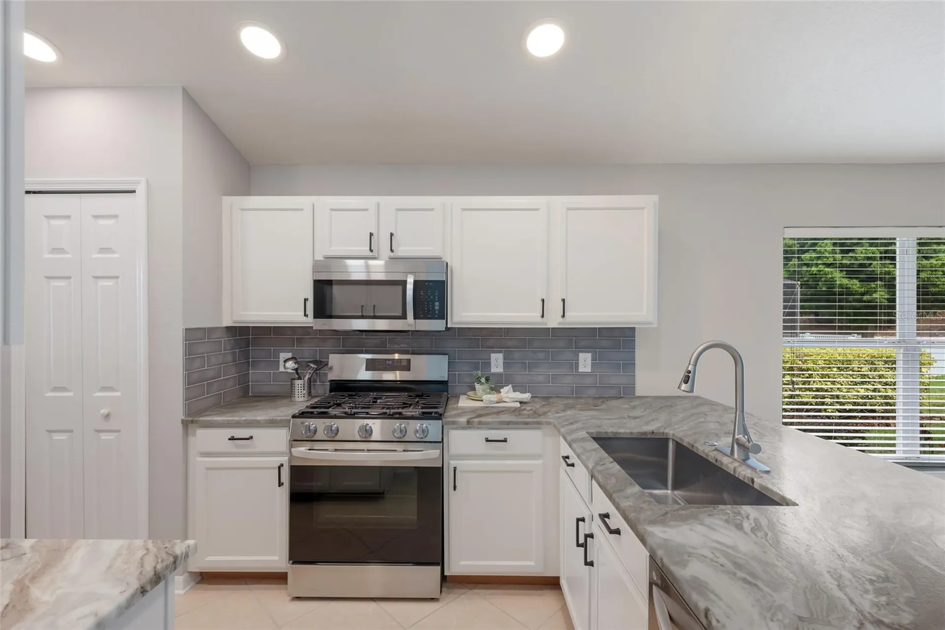 6110 Blue Runner Court Bradenton FL 34202