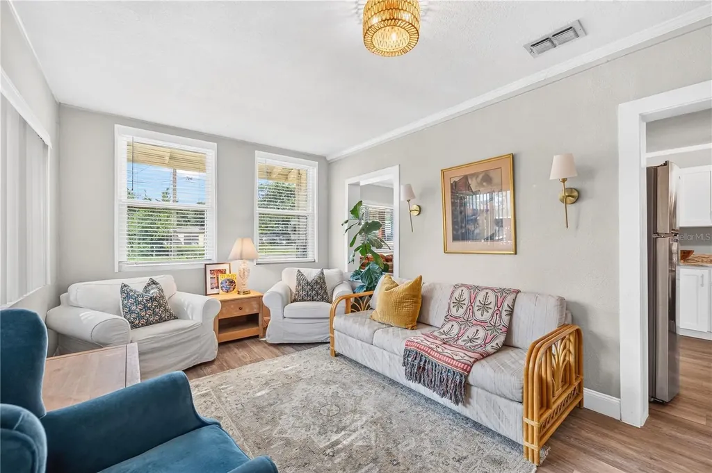 915 Dowd Avenue Orlando FL 32804