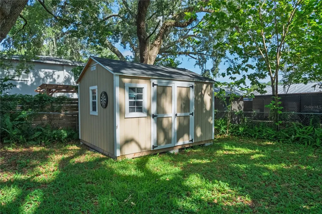 915 Dowd Avenue Orlando FL 32804